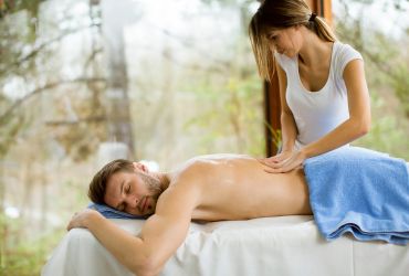 spa in hyderabad female to male